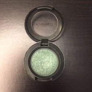 Eyeshadow